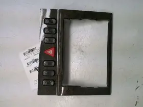 2108200151 Mercedes-benz 659.mb1v99 1997 - 2002 E320 E55 Dash Hazard Panel R201968