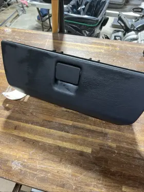 A1636890191 Mercedes-benz 1998-2005 W163 Ml-class Glove Box