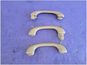299.fd3m03 Mercury 2003-2004 Marauder 4.6l Handles Pull Hold Handle 2625