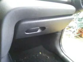 260.co1c17 Mini Cooper 2017 Glove Box