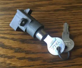 1296075 Mopar 1949 1950 1951 1952 1953 1954 1955 1956 Plymouth Dodge Desoto Chrysler Glove Box Lock Vtg Yale Nos