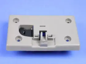 5em28zj3 Mopar Genuine Glovebox Latch 5em28zj3 Mopar Genuine Glovebox Latch