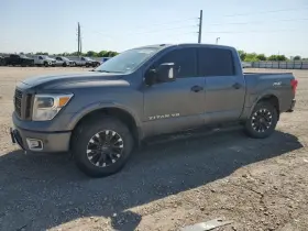 260.da1719 Nissan Titan 2019 Glove Box 1702367
