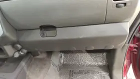 260.da1810 Nissan Xterra 2010 Glove Box 1180900