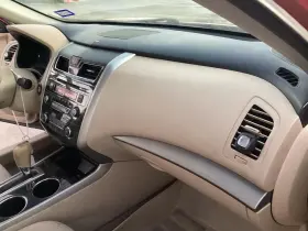 260.da1f14 Nissan Altima 2014 Glove Box 2017713