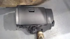 260.da1j03 Nissan 2003 Altima Glove Box 1229052