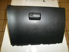 260.da1j05 Nissan Glove Box Altima 05 06 2006 2005
