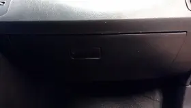 260.da1o08 Nissan 2008 08 Maxima Sl Glove Box Black 105981