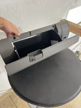 68102-zp00c Nissan 06-12 Pathfinder Front Lower Dash Glove Box Storage Compartment Grey 68102-zp00c Nissan 06-12 Pathfinder Front Lower Dash Glove Box Storage Compartment Grey