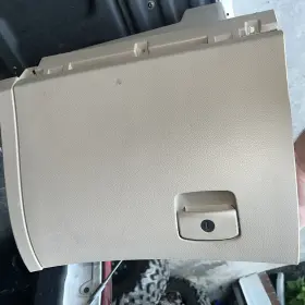 681023ta0b Nissan Sedan Compartment Storage Glove Box Oe Fits Altima 2013-2018 Tan