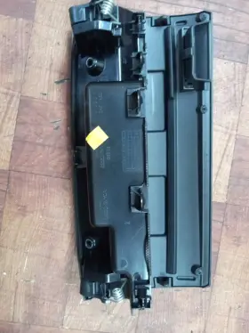 68560-3vy0a Nissan 14-16 Versa Note Glove Box Storage Compartment Upper Oem