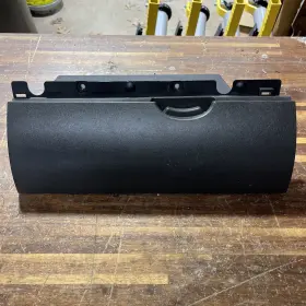 Gbxpf1571608 Nissan 05-12 Oem Pathfinder Xterra Frontier Upper Glove Box Cubby Grey