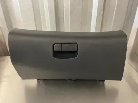 Mn134687h Oem 2006-12 Mitsubishi Eclipse Glove Box Door Storage Compartment Lid Cover