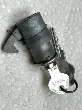 1901697 Plymouth Dash Knob Handle 1959 Glove Box Lock W 2 Keys Desoto Dodge Mopar Nos