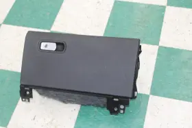 260-porsche Porsche 17-23 Panamera Black Dashboard Rh Glove Box Storage Unit Factory Oem Wty 260-porsche Porsche 17-23 Panamera Black Dashboard Rh Glove Box Storage Unit Factory Oem Wty