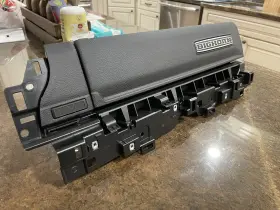 260.ch8c21 Ram 3.6 5.7l 2019-2023 1500 New Body Upper Glove Box Compartment Big Horn Black Plastic