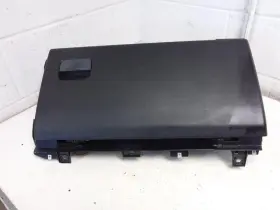 260.rv1620 Rover Discovery 2020 Glove Box 940730