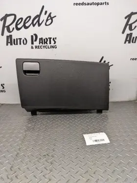 260.rv1l06 Rover 05-16 Land Glove Box Storage Compartment Oem 1164101