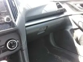 260.su1k17 Subaru Impreza 2017 Glove Box 3190278