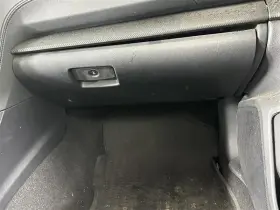 260.su1o22 Subaru Impreza 2022 Glove Box 2670024 260.su1o22 Subaru Impreza 2022 Glove Box 2670024