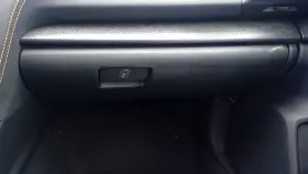 260.su1p21 Subaru Crosstrek 2021 Glove Box 1405267