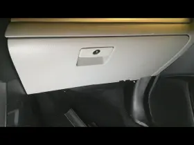 260.su1t16 Subaru Forester 2016 Glove Box 433326