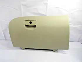66123fg010 Subaru 2008-2011 Impreza Right Passenger Front Lower Glove Box Oem