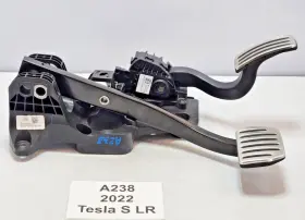 1420691-20-b Tesla 2021-2023 Oem Model S Brake And Accelerator Foot Pedal Assembly