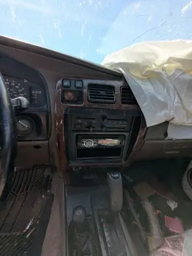 Toyota 260.to1596 4 Runner 1996 Glove Box 2305814