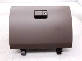 260.to1597 Toyota 1997 4runner Sr5 V6 Glove Box