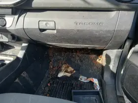 260.to1819 Toyota Tacoma 2019 Glove Box 1422878