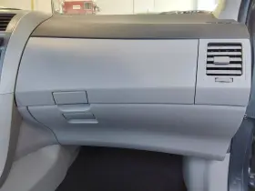 260.to1b11 Toyota Corolla 2011 Glove Box 2711330