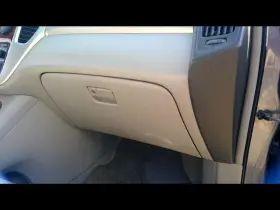260.to1f04 Toyota Highlandr 2004 Glove Box 937120