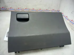 260.to1g08 Toyota 08 Yaris Glove Box Black-fb18