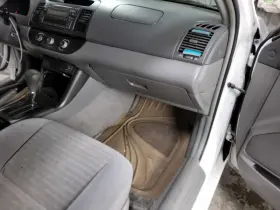 260.to1h06 Toyota Camry 2006 Glove Box 8385910