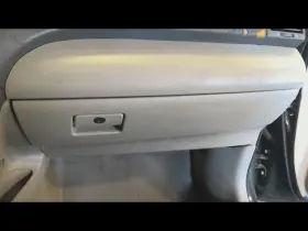 260.to1h10 Toyota Camry 2010 Glove Box 682103