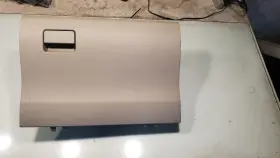 260.to1m14 Toyota Prius V 2014 Glove Box 61870