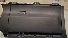 260.to1r17 Toyota Mirai 2017 Glove Box 59509