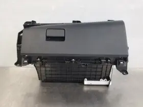 260.to1u22 Toyota 22 2022 Camry Se Interior Glove Box Black