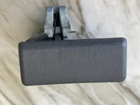 5124n-5 Toyota 1996 1997 1998 1999 200 2001 2002 Tacoma Glove Box Latch Lock Original