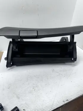 55041-02120-b1 Toyota 2009-2013 Corolla Glove Box Compartment Balck 55041-02120 Oem