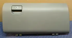 55501-0c010 Toyota 555010c010 2007-2010 Sequoia Tundra Glove Box Assembly Oem