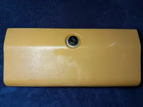 55552-20040 Toyota 79-83 Corona Dash Panel Glove Compartment Box Door Lid Cover Brown No Key