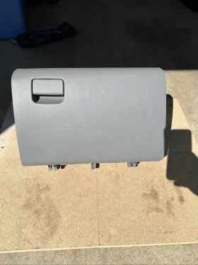 5550-04060 Toyota Trucks 2005-2015 Tacoma Glove Box Compartment Storage Gray Oem 5550-04060 Toyota Trucks 2005-2015 Tacoma Glove Box Compartment Storage Gray Oem