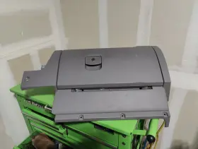 1c1880247l2ql Volkswagen 1998-2010 Vw Beetle Dash Glove Box Storage Assembly Compartment Gray Oem