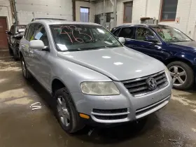 260.vw1505 Volkswagen Glove Box Door Touareg 2005 05 1372228