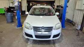 260.vw1h07 Volkswagen Jetta 2007 Glove Box 1135932