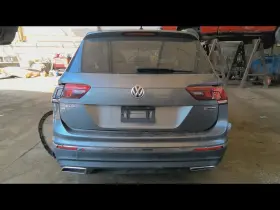 260.vw1t20 Volkswagen Tiguan 2020 Glove Box 6562709