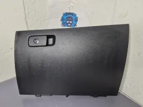 561-857-101-b-92w Volkswagen 2012-2019 Passat Vw Dashboard Glove Box Lid And Latch Compartment