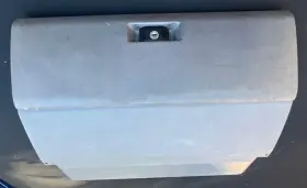 701857095 Volkswagen Glove Box With Working Latch Early Vw Eurovan Models